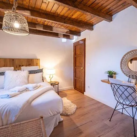 Casa Catania-acogedora Casa Con Impresionantes Vistas-fibra Optica Salardu